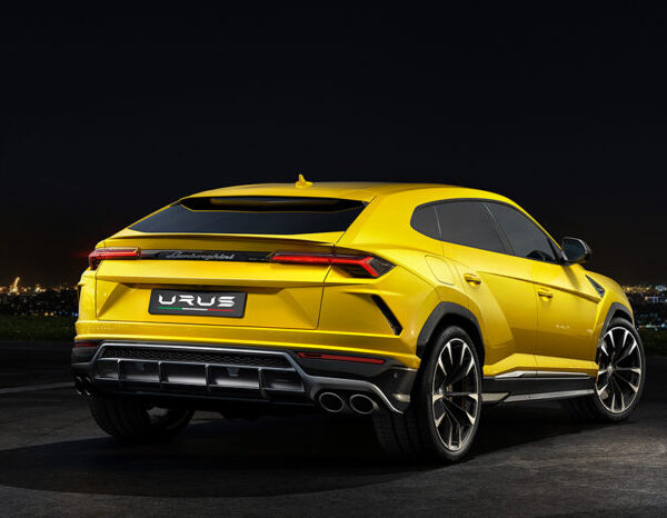 Lamborghini Urus 2021 bck Lamborghini Urus 2021 bck